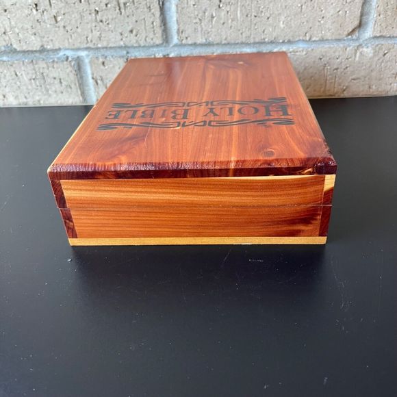 Vintage Cedar Polished Wood Holy Bible Empty Storage Box 6.5" X 9.5" - Picture 7 of 11